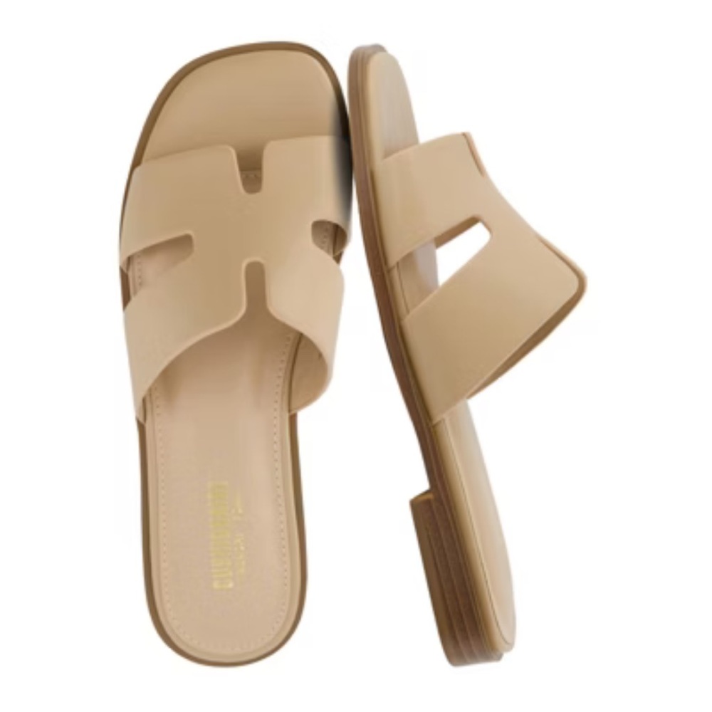 Chic Beige Slide Sandals x